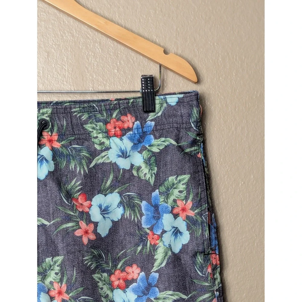 Hollister Swim Trunks Men Size M Multi Floral Tropical Board Shorts‎ Beachwear